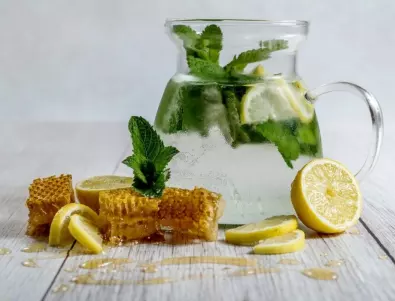 Тайни, които може би не знаеш за водата с лимон