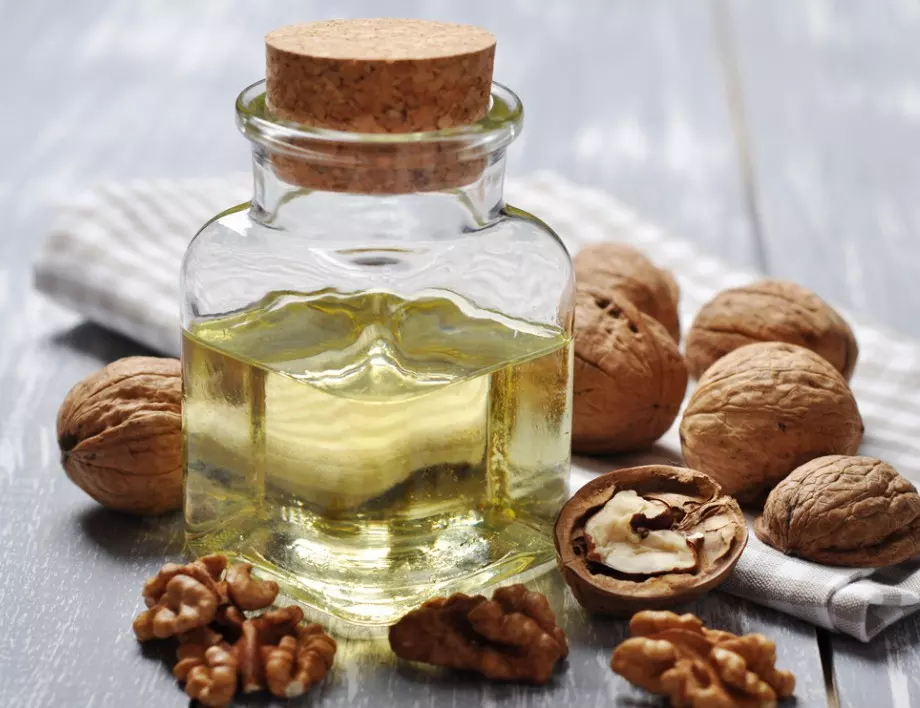 Орехово олио и защо е толкова полезно то?