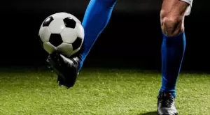 {{ otherArticle[0].article.title }}