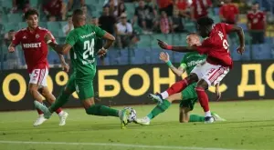 {{ otherArticle[0].article.title }}