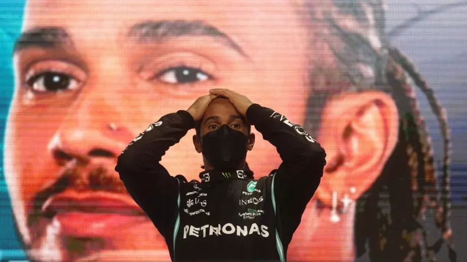 Хамилтън след провала си в Гран при на Саудитска Арабия: Наистина ли дават точки за това?