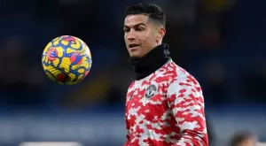 {{ otherArticle[0].article.title }}