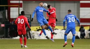 Безпрецедентно: Клуб от Първа лига изгони 15 свои футболисти!