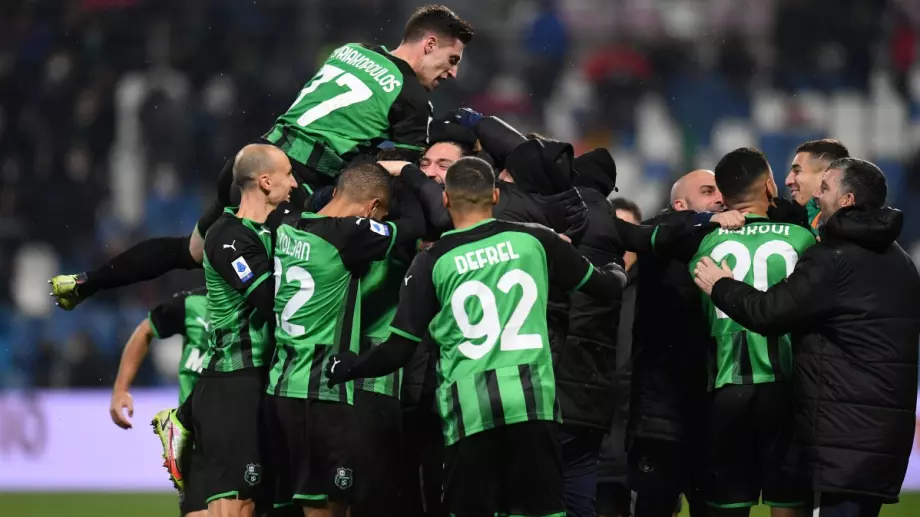 "Палачът" на Милан шокира и Наполи с късен гол в Серия А