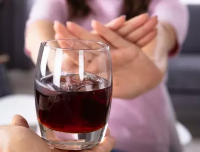 Лекар: Пълният отказ от алкохол увеличава риска от това заболяване