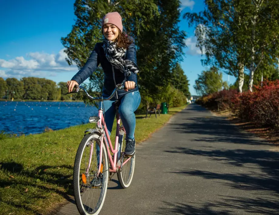 Белгия ще плаща на хората, които ходят на работа с велосипед 
