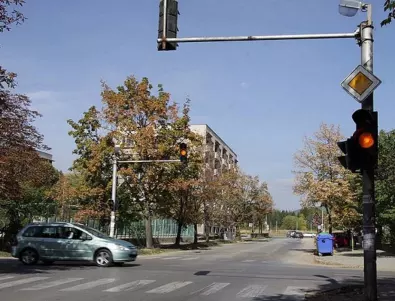 Община Стара Загора въвежда нова светлинна сигнализация 