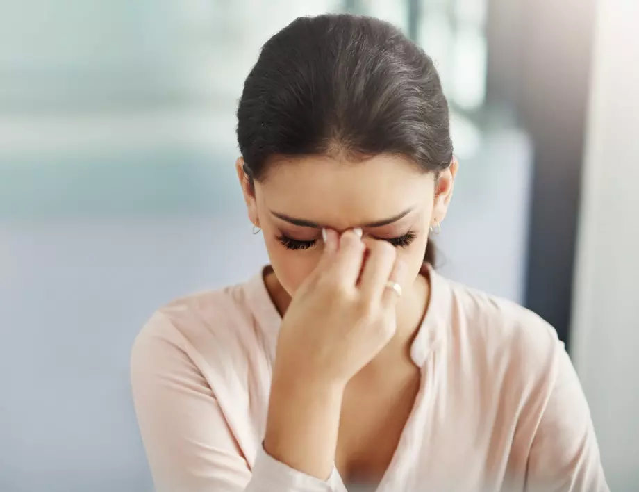 Как по-бързо да прогоним главоболието след плач?
