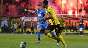 {{ otherArticle[0].article.title }}