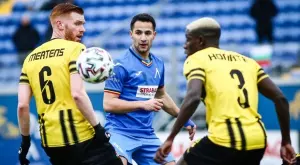 {{ otherArticle[0].article.title }}