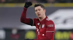 {{ otherArticle[0].article.title }}