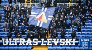 {{ otherArticle[0].article.title }}