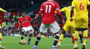 {{ otherArticle[0].article.title }}