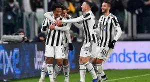 {{ otherArticle[0].article.title }}