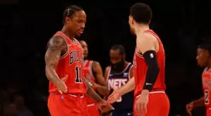 {{ otherArticle[0].article.title }}