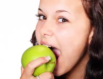 Рискове от прекомерна консумация на ябълки - ето за какво да внимаваме