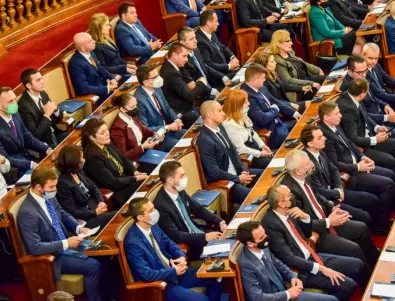 Кой влиза в парламента на местата на новите министри