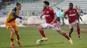 Пардю е оставил Вилдсхут последен при дузпите срещу Славия