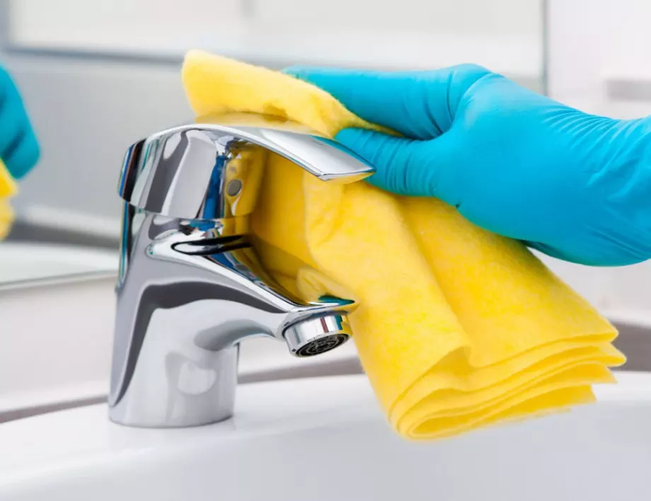 Как да накарате банята ви да СВЕТНЕ от чистота