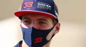 Ферстапен пречупи Шарл Льоклер в ключов спринт на Имола