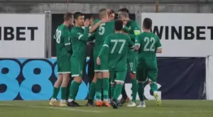 {{ otherArticle[0].article.title }}