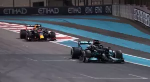 Емоционално: Верстапен изгледа финала с Хамилтън във Формула 1 и не сдържа сълзите си (ВИДЕО)