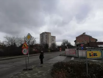 Затварят временно ключово кръстовище в Казанлък заради ремонт