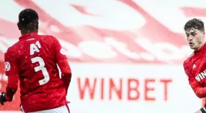 {{ otherArticle[0].article.title }}