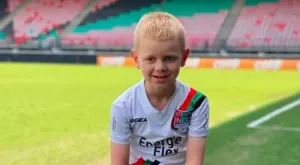 Как любовта на 7-годишно момче спаси 121-годишен клуб от фалит