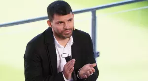 {{ otherArticle[0].article.title }}