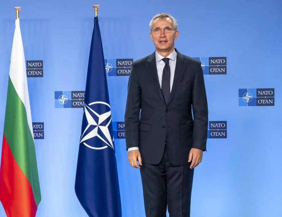 Столтенберг: НАТО е готов за въоръжен конфликт при провал на преговорите с Русия