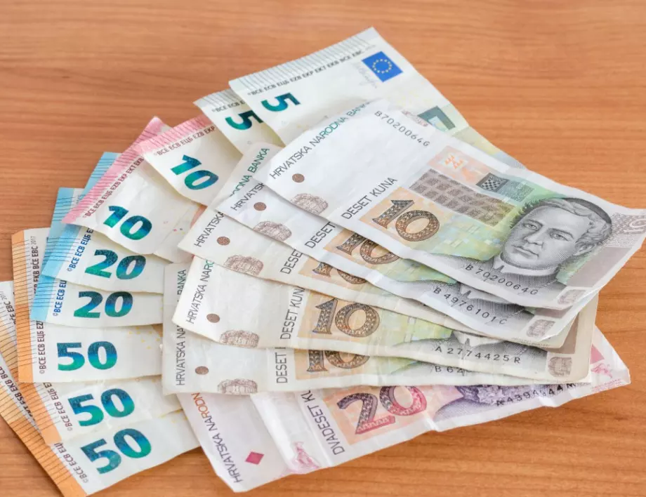 Цените в Хърватия скоро ще са в куни и в евро