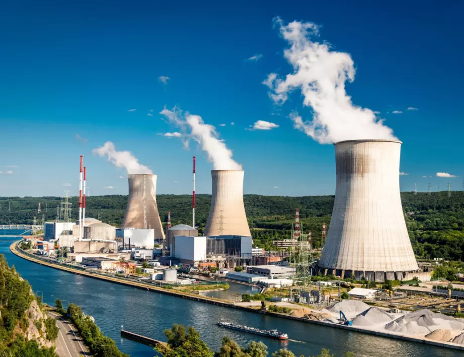 Енергийни експерти зоват властта да се събуди и да изгради нови ядрени мощности