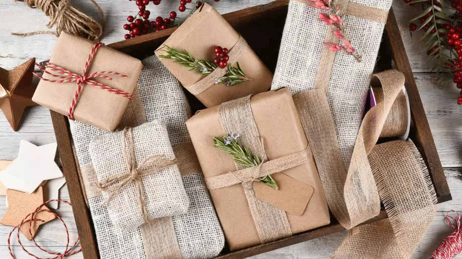 Кога се подаряват подаръците за Коледа?