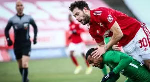 {{ otherArticle[0].article.title }}