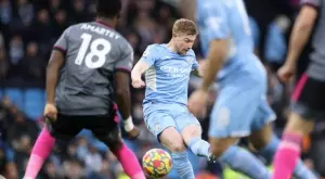 {{ otherArticle[0].article.title }}