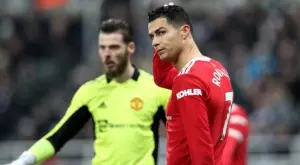 {{ otherArticle[0].article.title }}