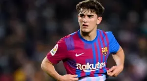 {{ otherArticle[0].article.title }}