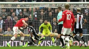 {{ otherArticle[0].article.title }}