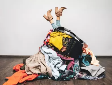 Как правилно да сортирате дрехите за пране?