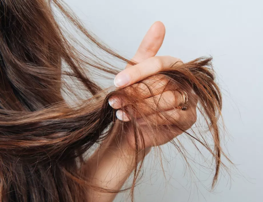 4 бързи теста, с които ще разберем в какво здраве е косата ни  