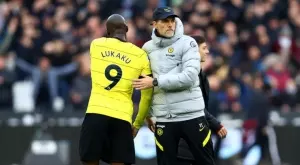 {{ otherArticle[0].article.title }}