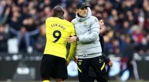 {{ otherArticle[0].article.title }}