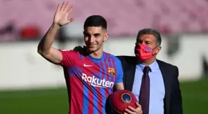 {{ otherArticle[0].article.title }}