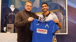 {{ otherArticle[0].article.title }}