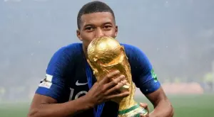 Молят се на Мбапе да бъде гост на жребия за Мондиал 2022, той ги отряза