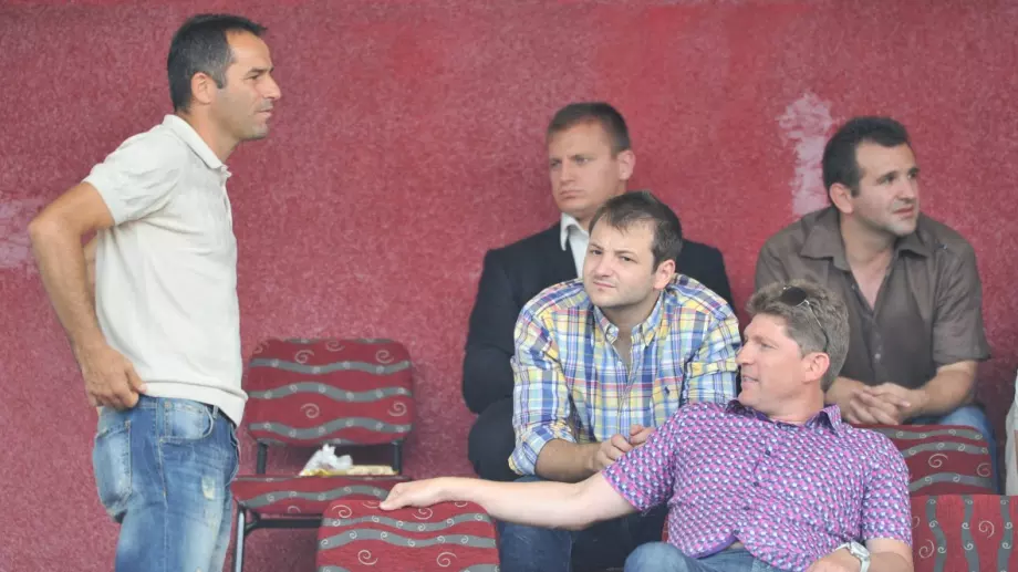 Дясната ръка на Мъри - Саид Ибраимов, ще е спортен директор на Левски?