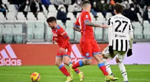 {{ otherArticle[0].article.title }}