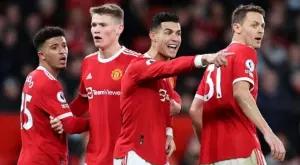 {{ otherArticle[0].article.title }}