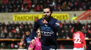 {{ otherArticle[0].article.title }}